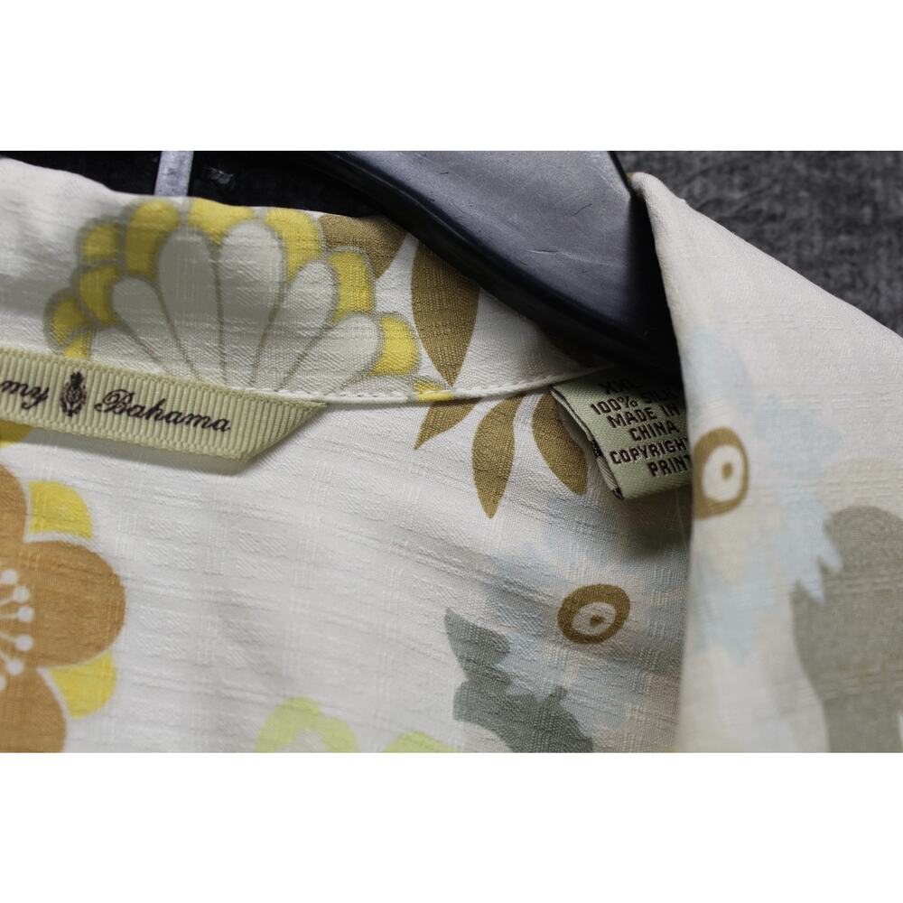 Tommy Bahama Floral Neutral Silk Button Down Short Sleeve Shirt Size XXL NEW - Picture 3 of 5